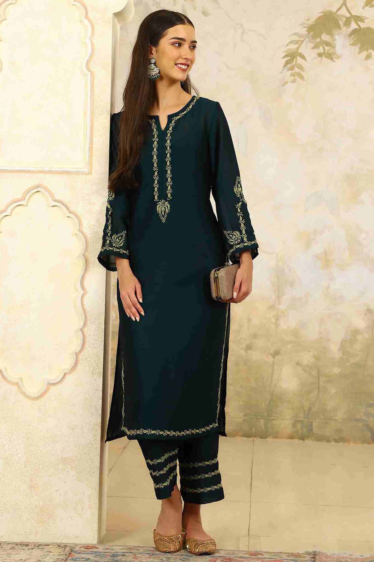 Urvi Green Chikankari Kurta Set – Notch Neck