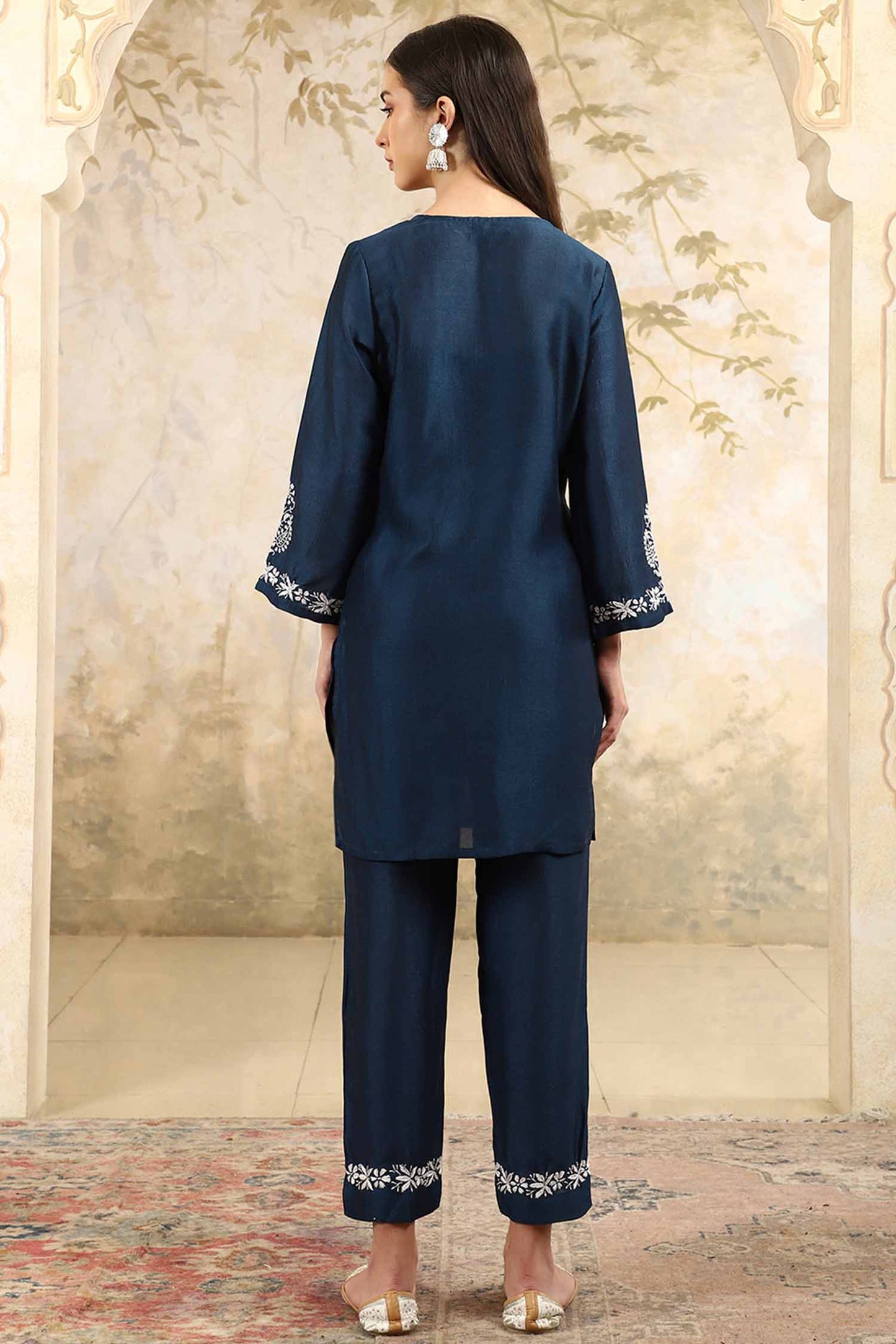 Yasmin Chikankari Kurta Set with White Thread – Notch Neck