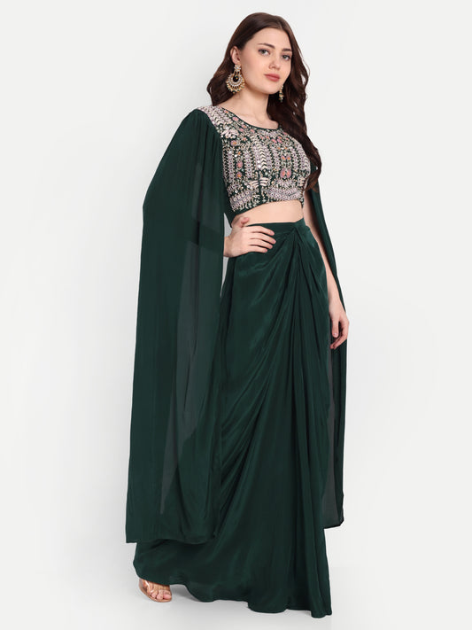full-sleeved blouse and dhoti set dress is suitable for various occasions