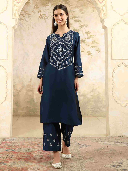 Zainab Blue Chikankari Kurta Set with White Yoke – Notch Neck