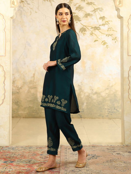 Inika Green Chikankari Kurta Set – Notch Neck Kurta