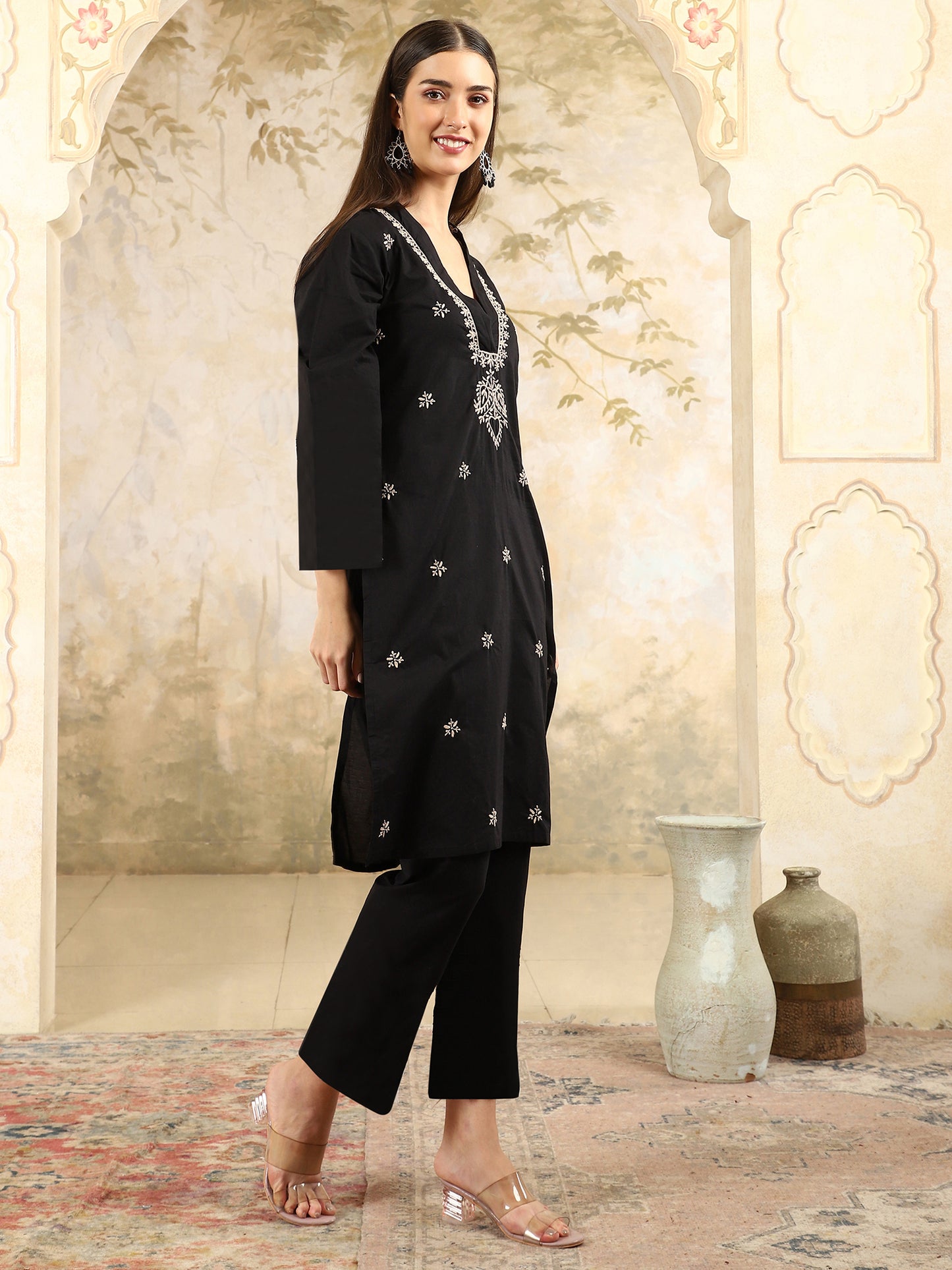 Aranya Black Chikankari Kurta Set with V-Neck