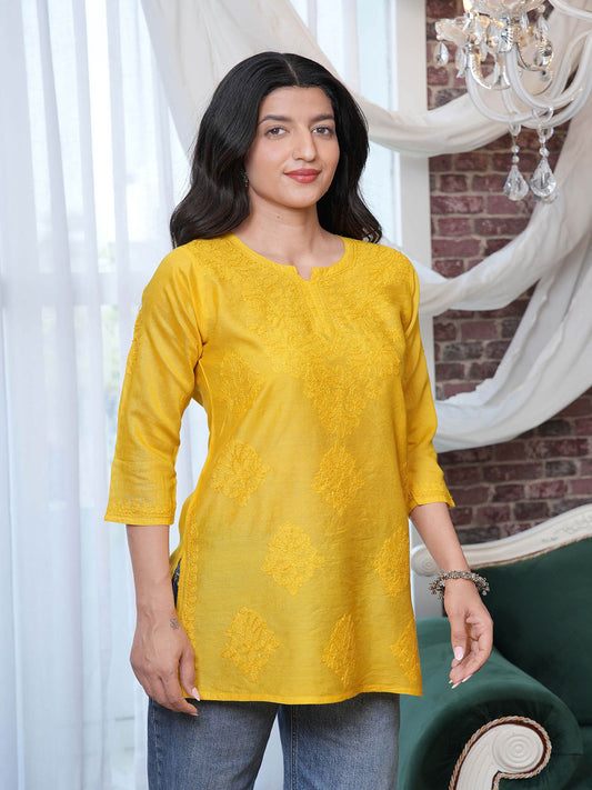 Parnika Chanderi Chikankari Kurti – Yellow