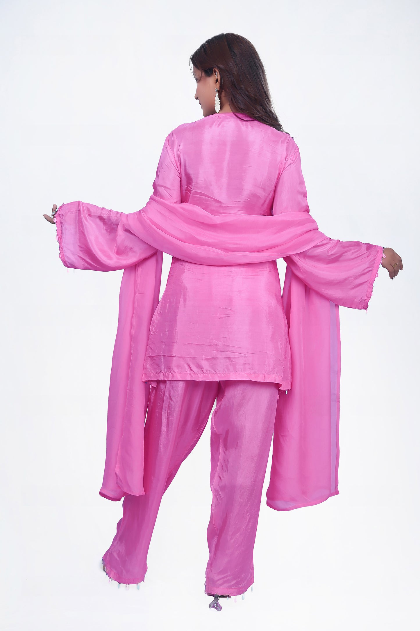 Pink Short Kurta Co-ord Set With Pant And Scarf