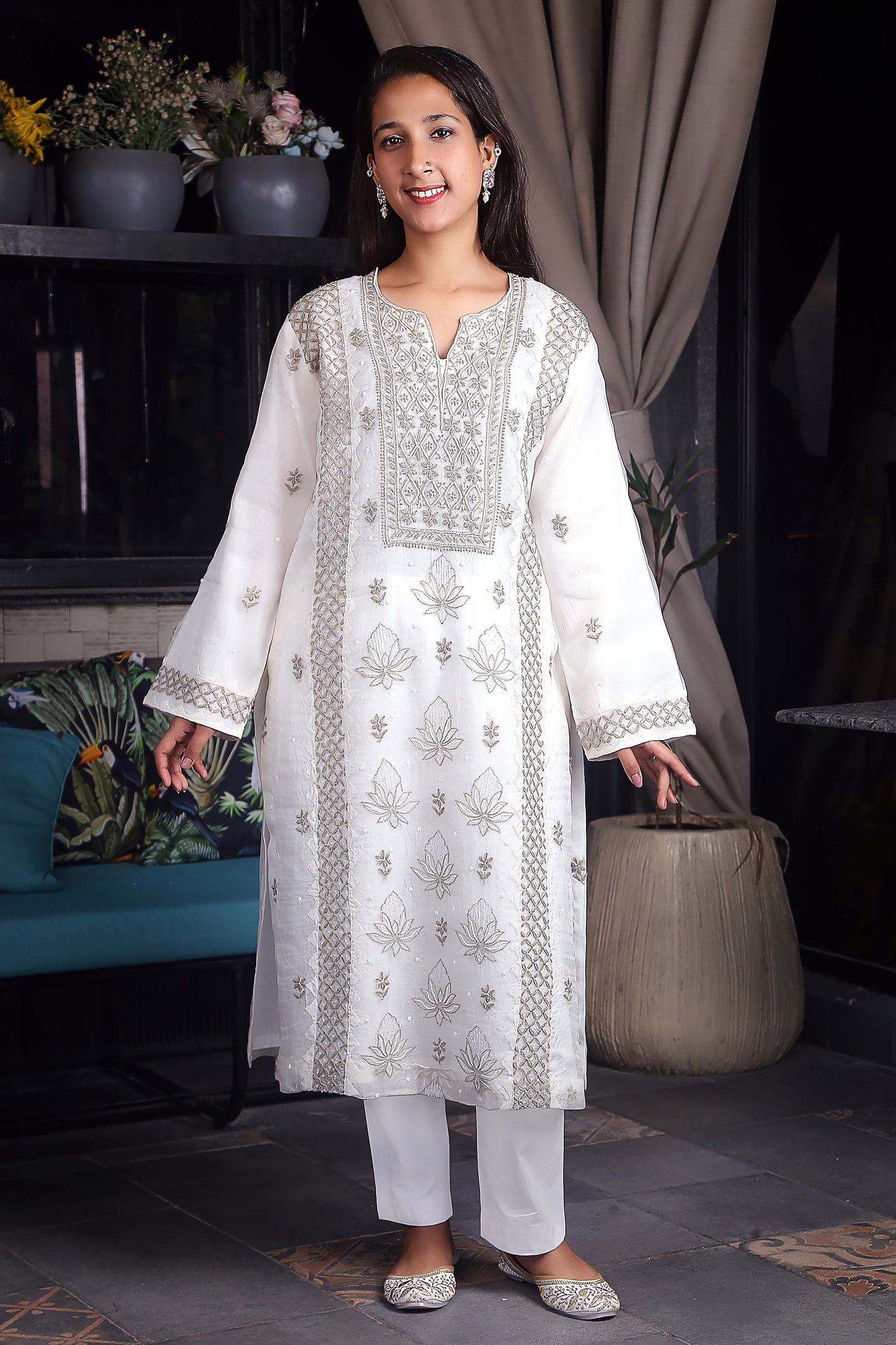 Chikankari Off-White Organza Kurta Set
