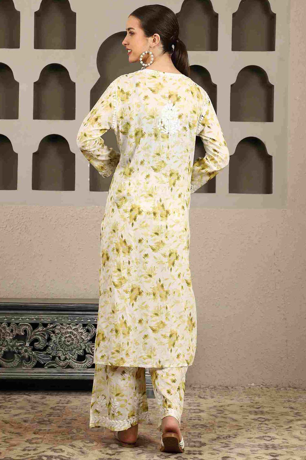 Falak Mulmul Chikankari Kurta Set with White Thread – Notch Neck