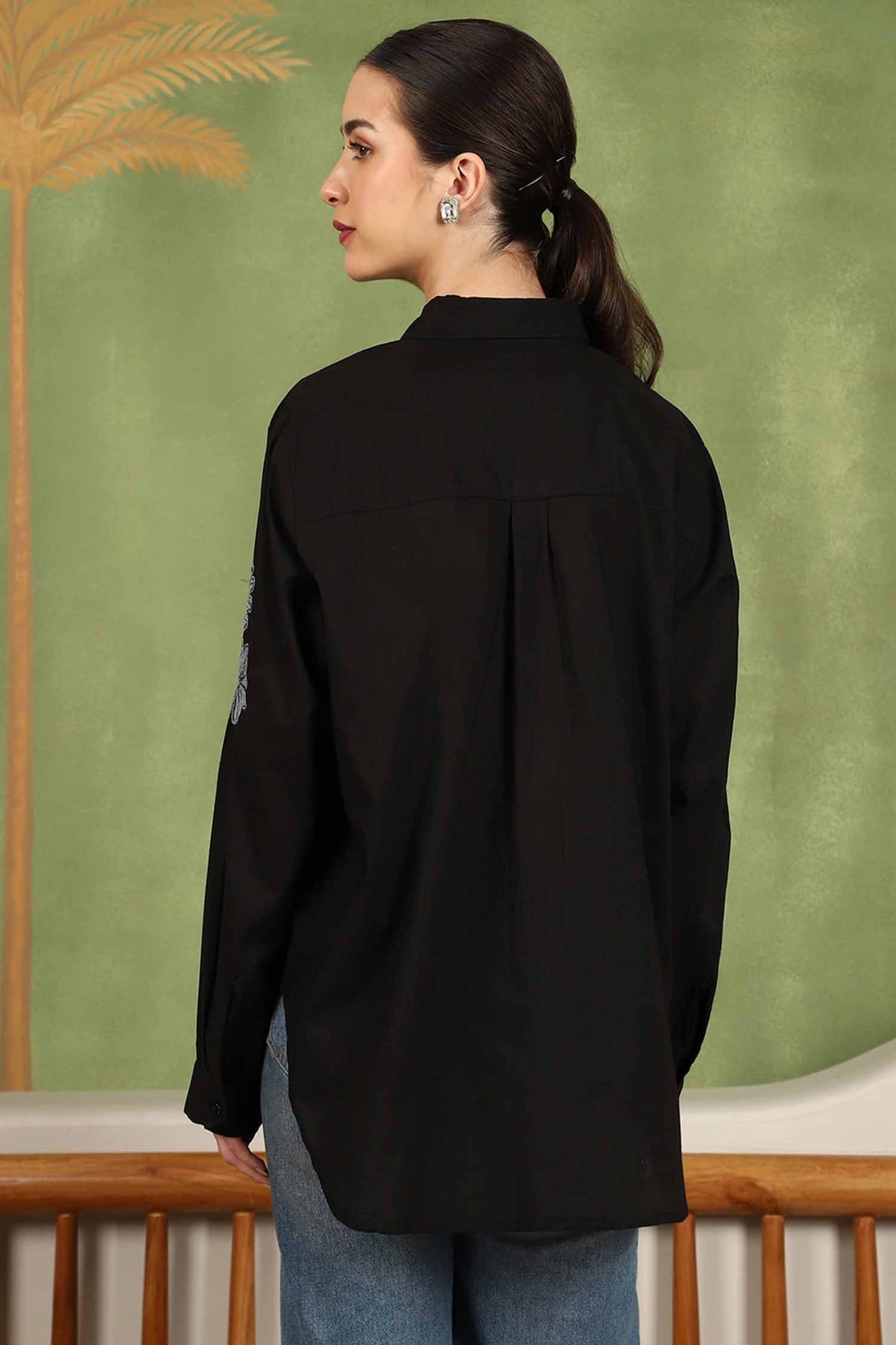 Floret Chikankari Shirt with Grey Boota – Spread Collar