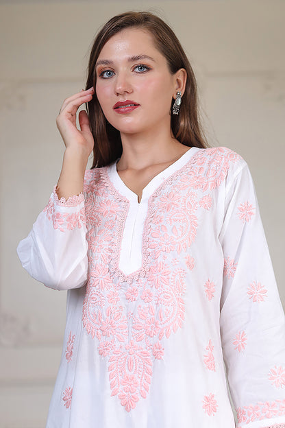 Contrast peach embroidery is done on both to add to the charm of this product.