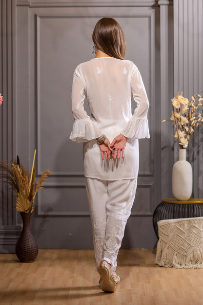 That provides a flowy and comfortable feel against the skin.