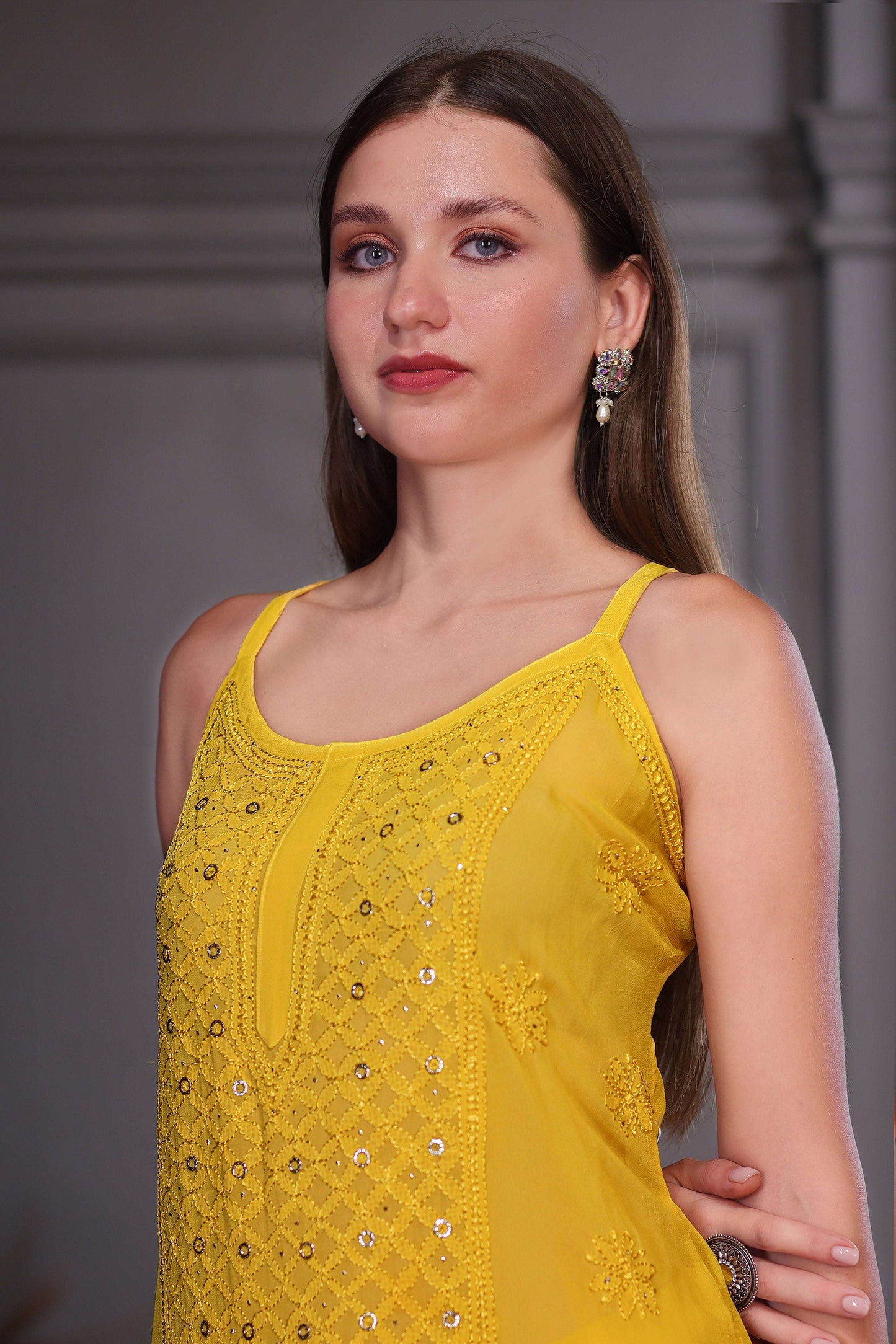 Noodle strap with Viscose georgette fabric ensures comfort and a flattering drape.