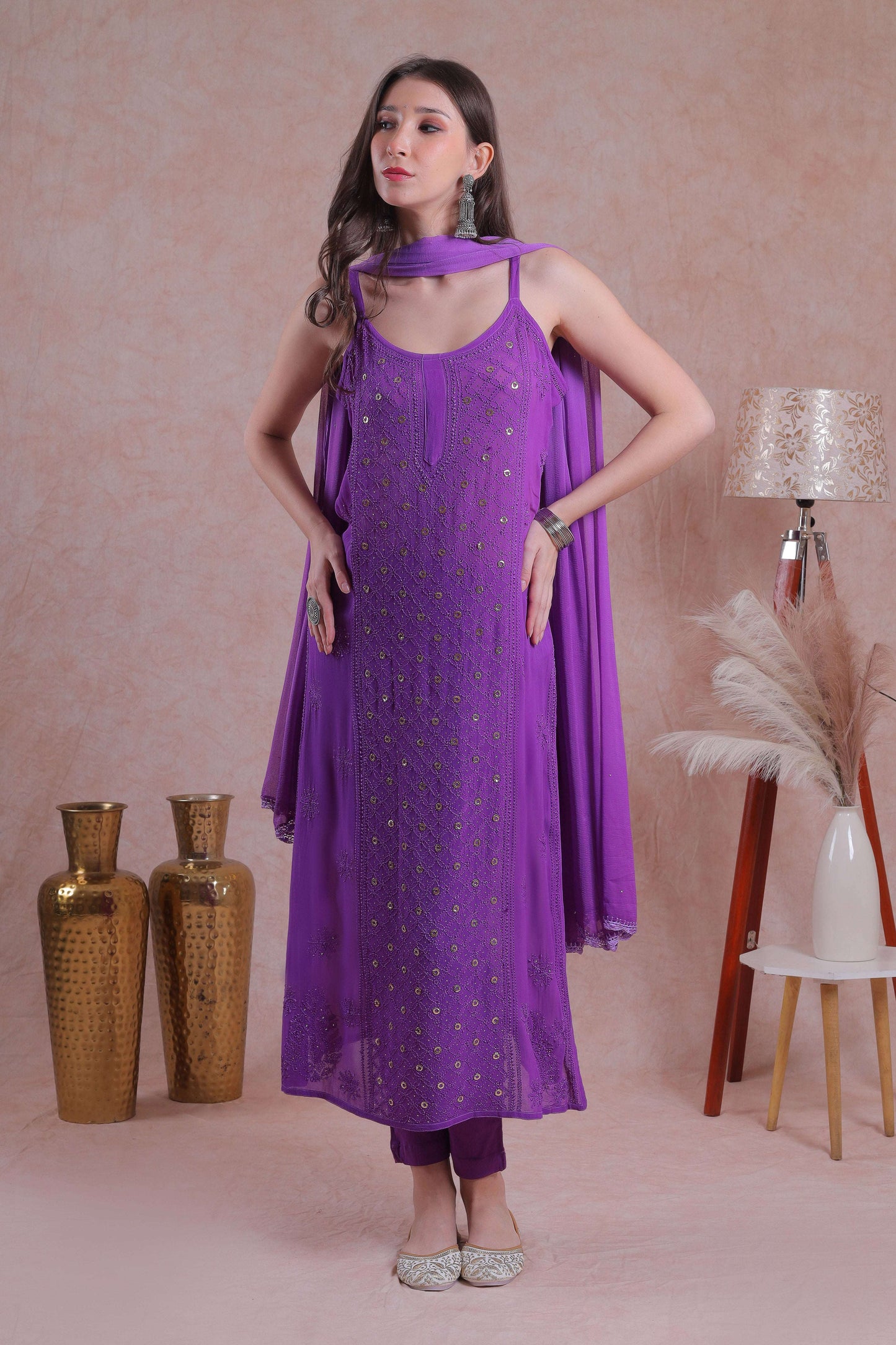 This purple viscose suit set is a masterpeice of craftmanship