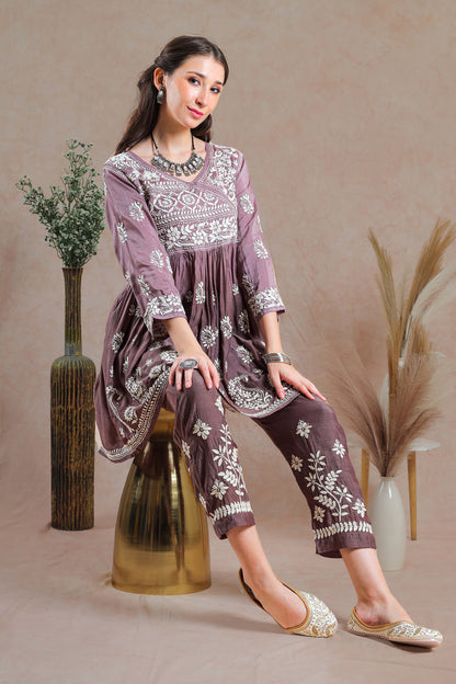 Offering a subtle yet sophisticated touch, Paired with comfortable pants