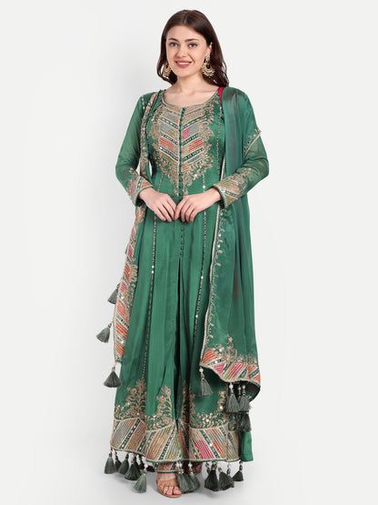 Embroidery on the frock to enhance its beauty and charm. 