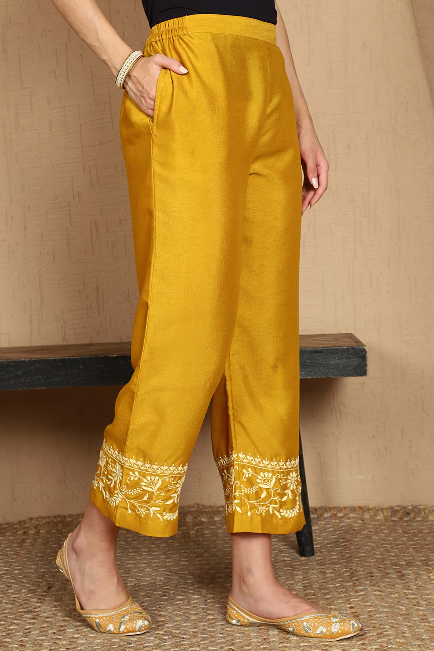 Janhvi Yellow Chikankari Kurta Set with Butter Yellow Border – Notch Neck
