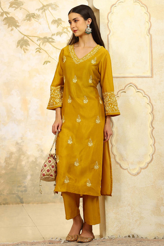 Yamini Yellow Chikankari Kurta Set with Butter Yellow Butta – V Neck