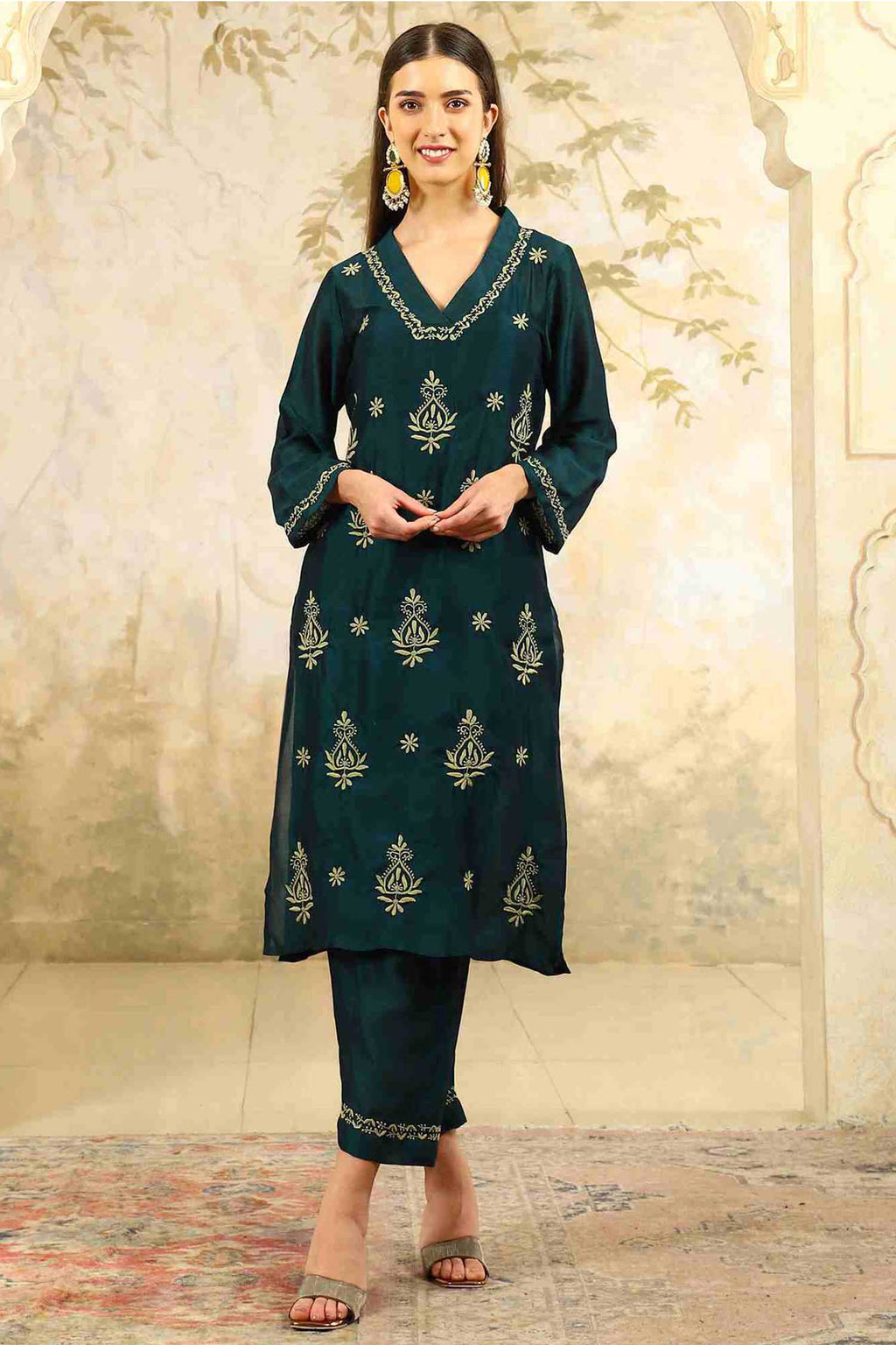 Siya Green Chikankari Kurta Set with Pear Green Thread – V Neck