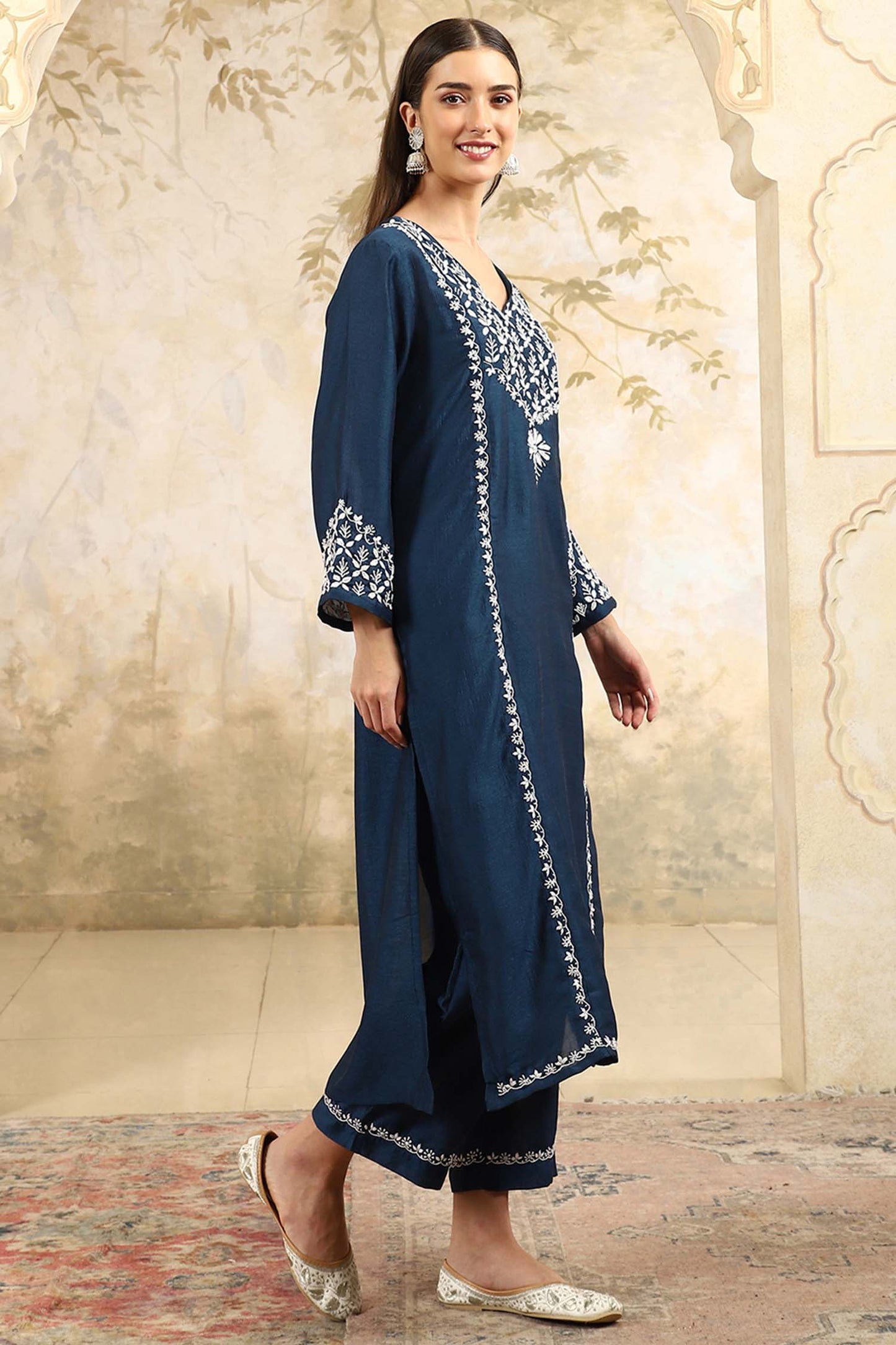Prisha Blue Chikankari Kurta Set with Stylish White Yoke – V Neck