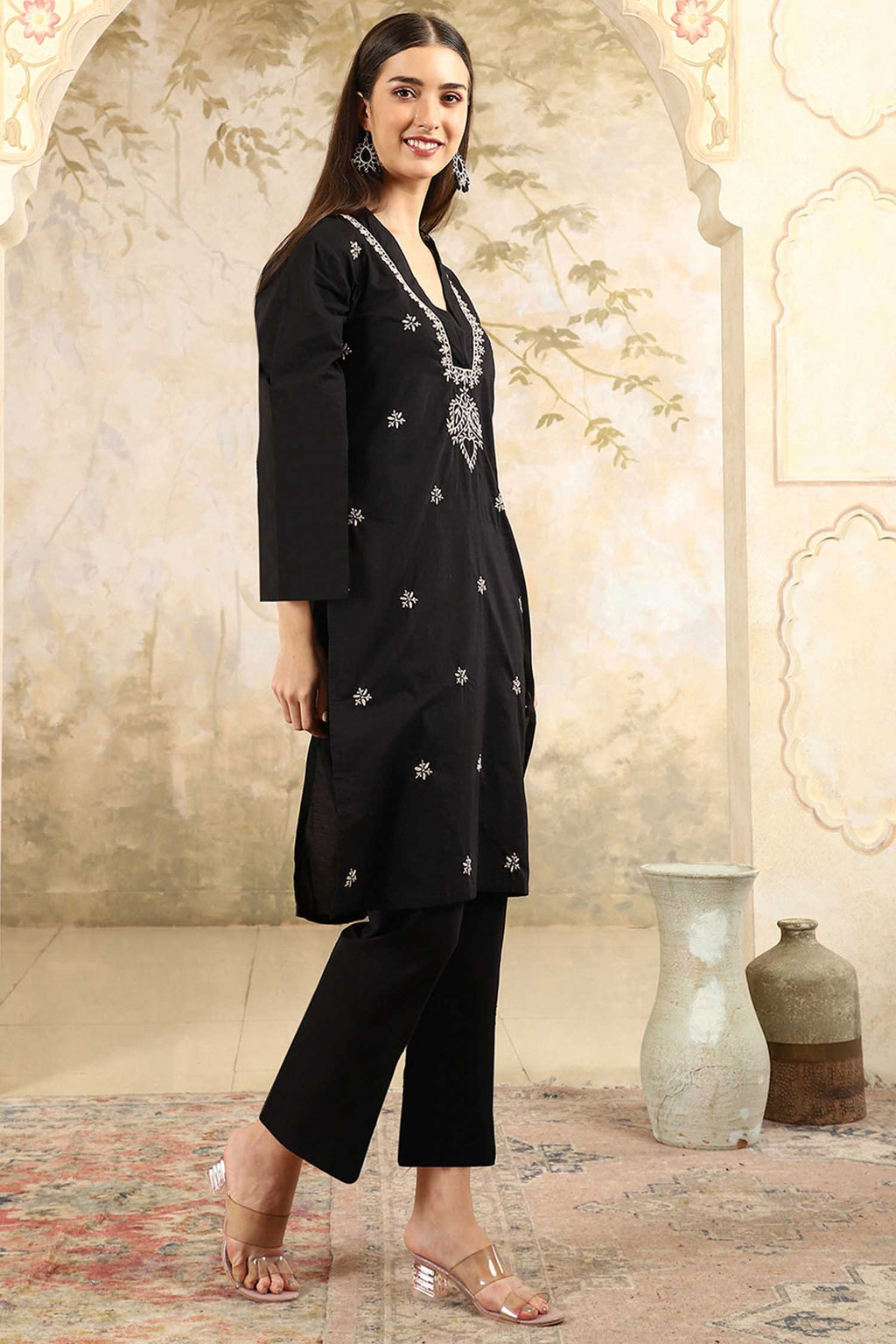 Aranya Black Chikankari Kurta Set with V-Neck