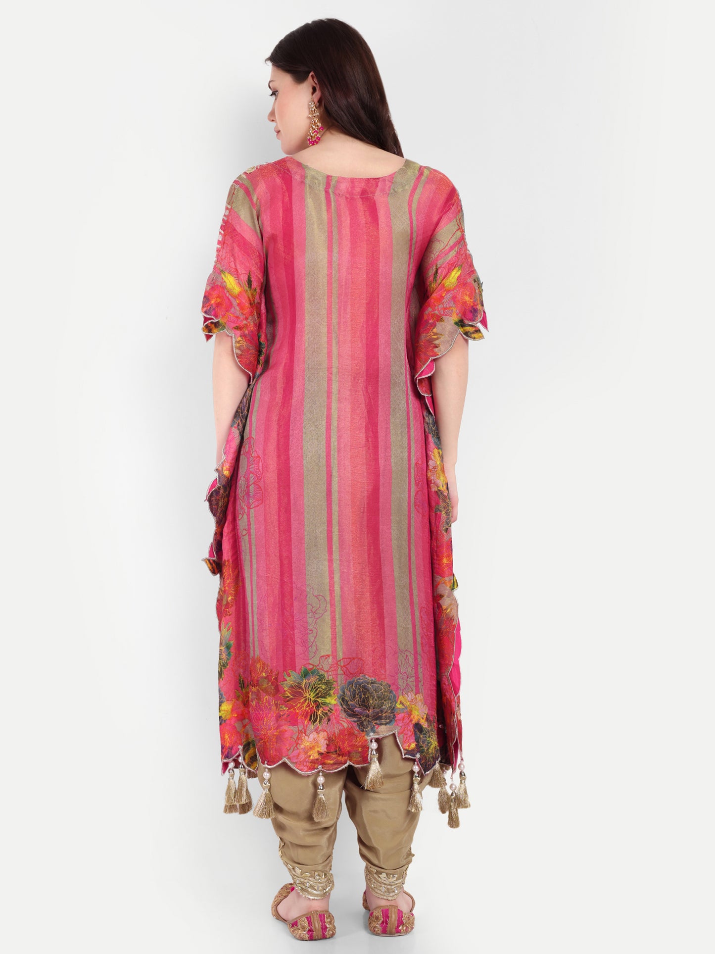 Stylish Pink Kaftaan Paired with Dhoti Pants