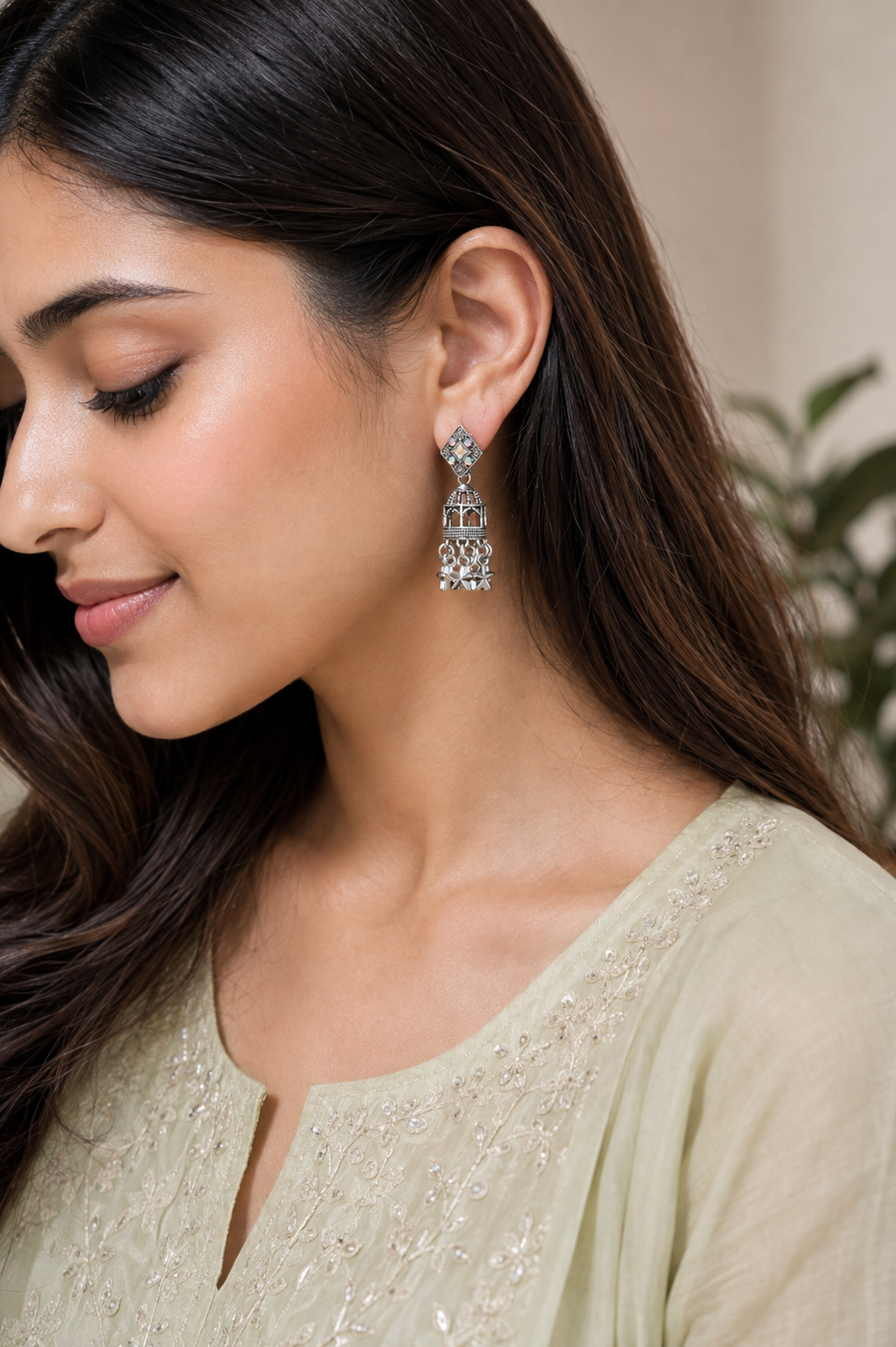 Nish Oxidised Earring