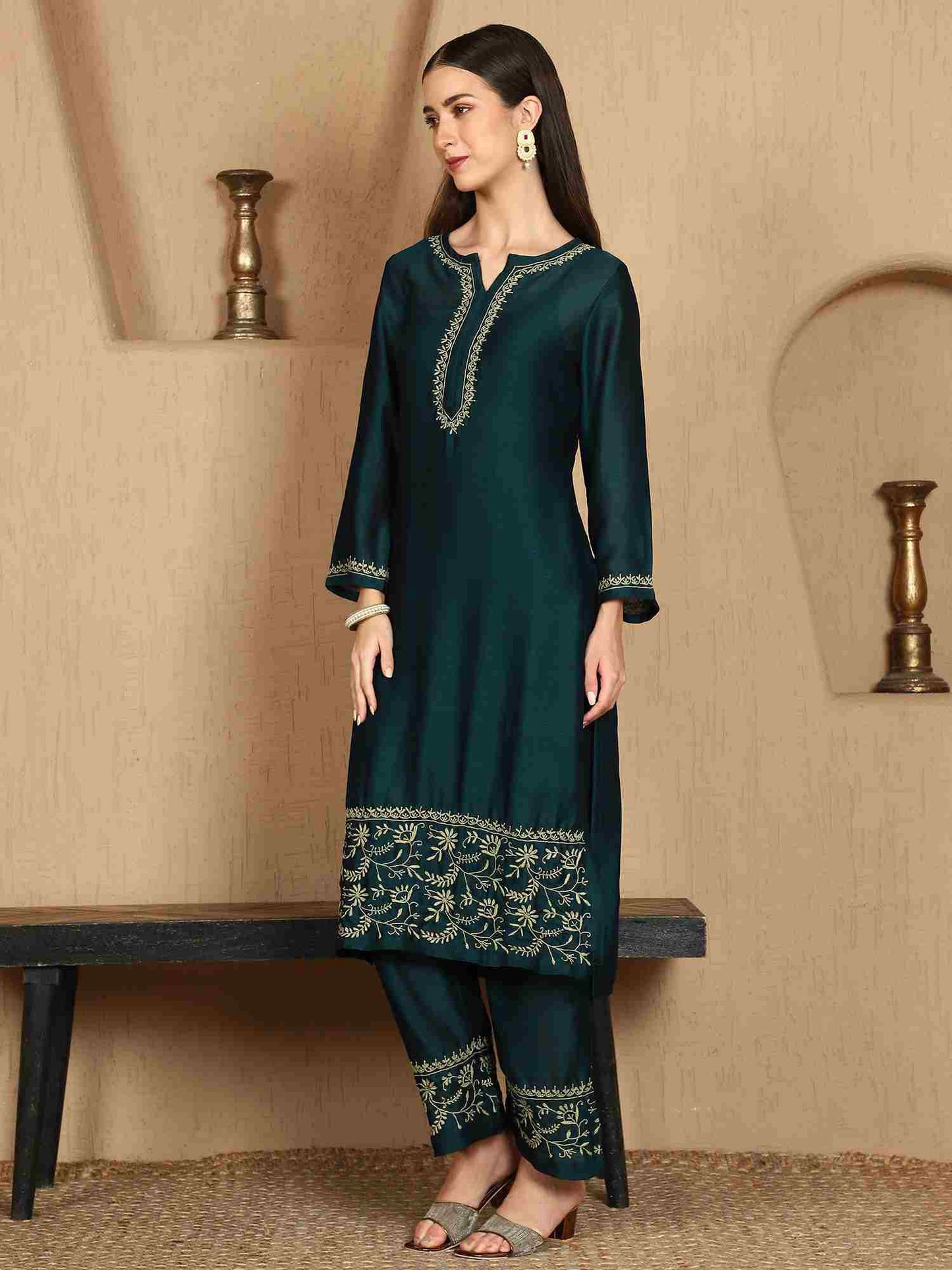 Kashvi Chikankari Kurta Set Notch Neck