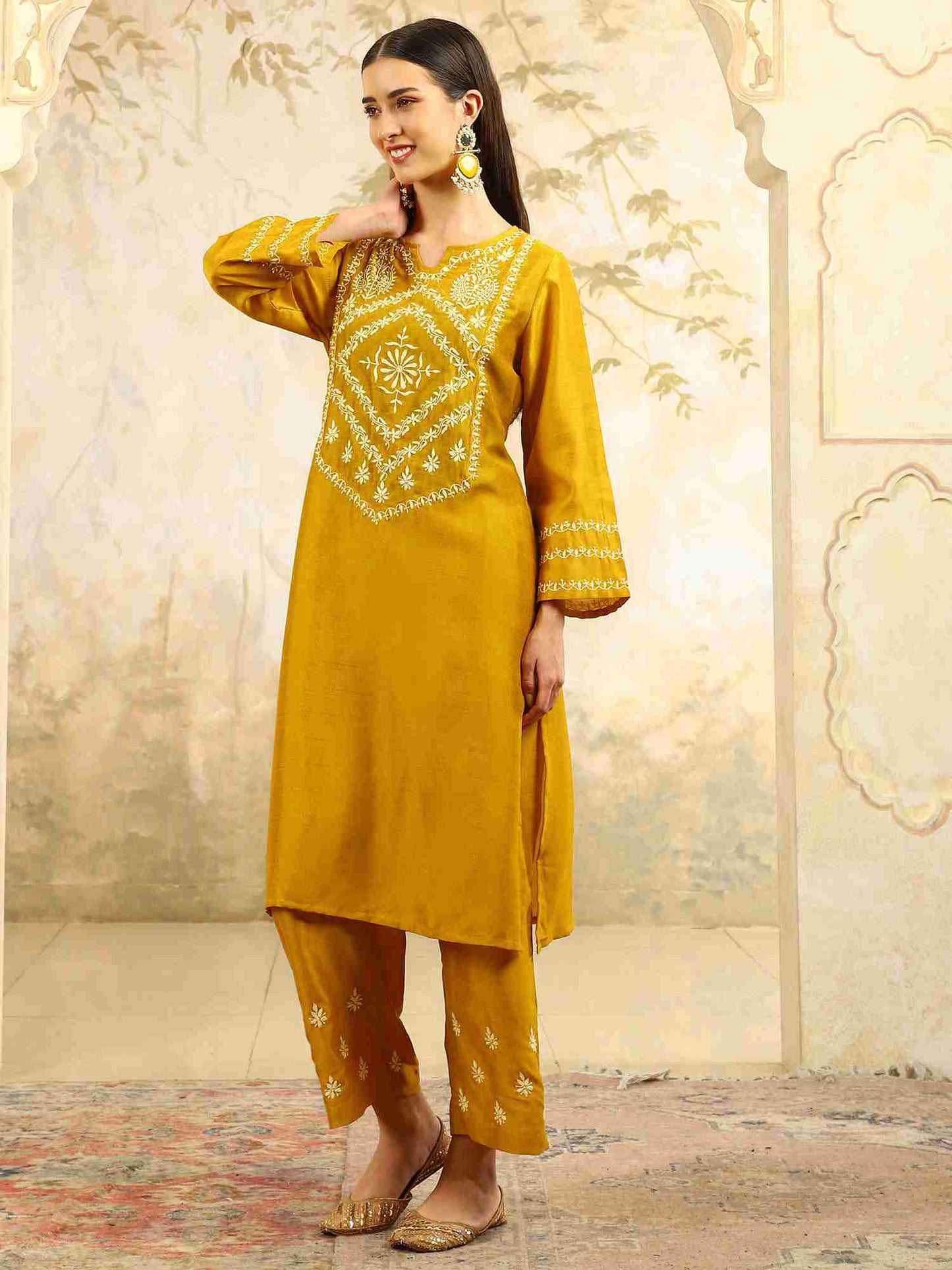 Vamiqa Chikankari Kurta Set with Butter Yellow Butta – V Neck