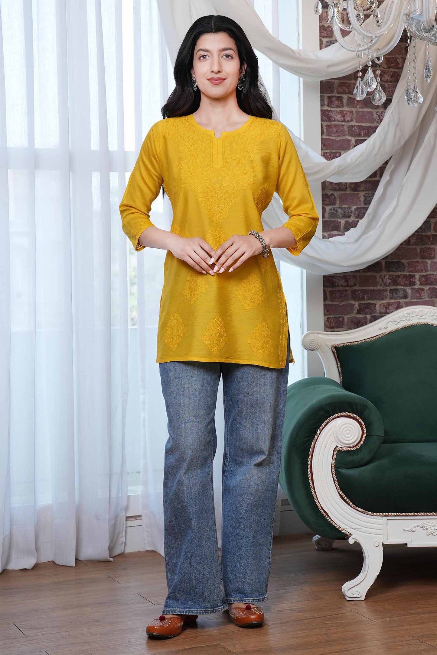 Parnika Chanderi Chikankari Kurti – Yellow
