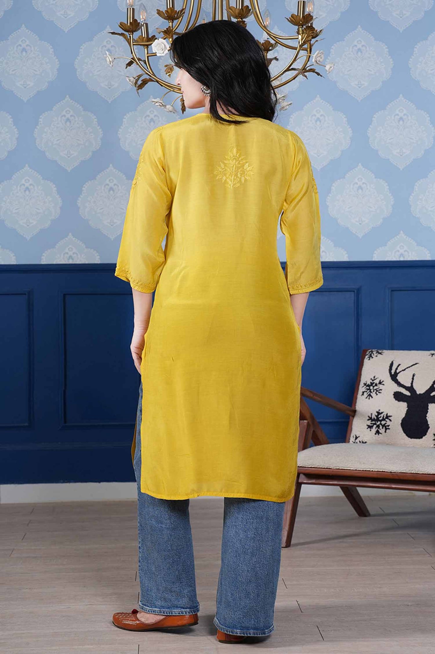 Aranya Chikankari Kurta – Yellow