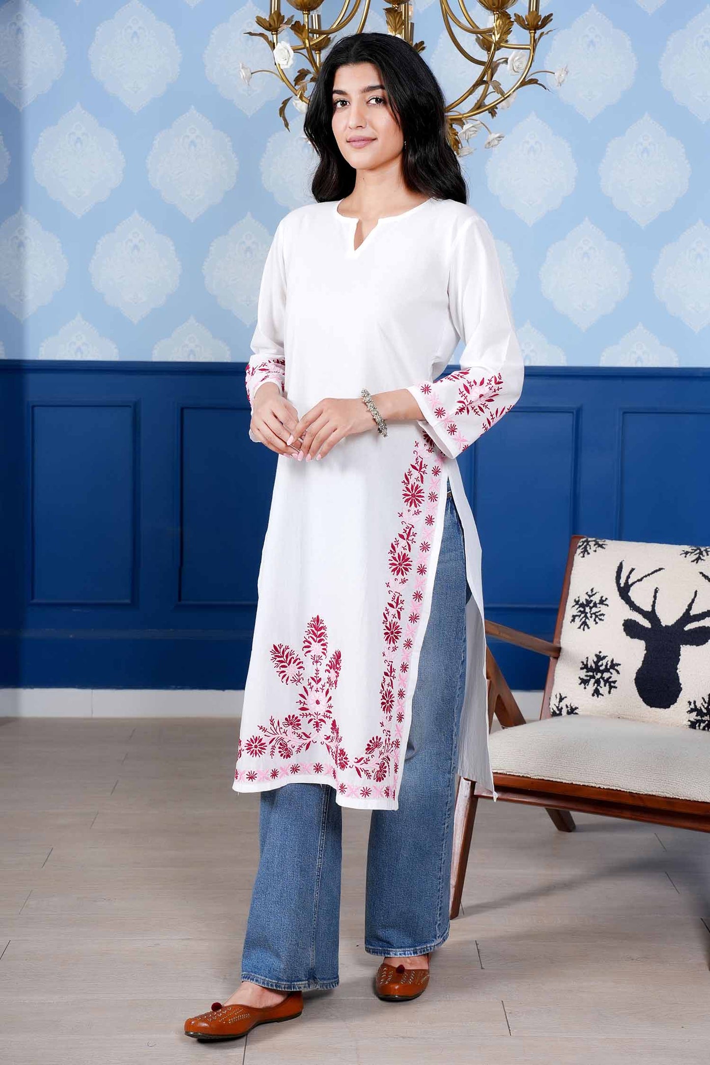 Sharvari Notch Neck Long Chikankari Kurta – White