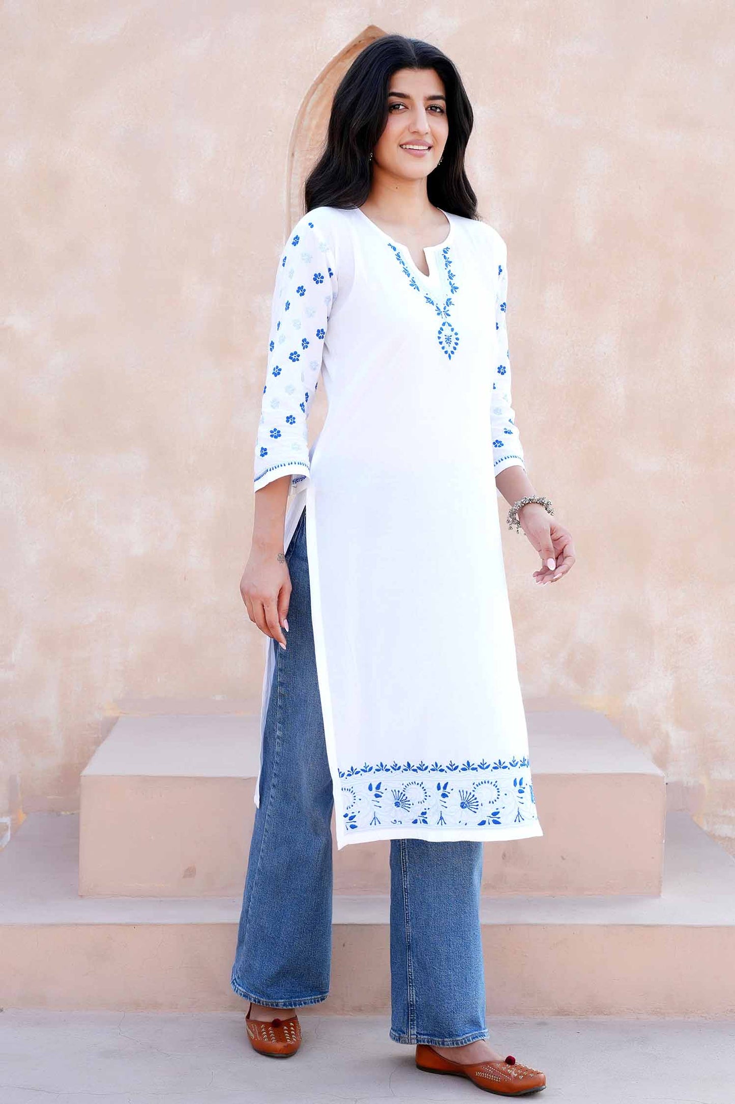 Nutan Long Chikankari Kurta – White