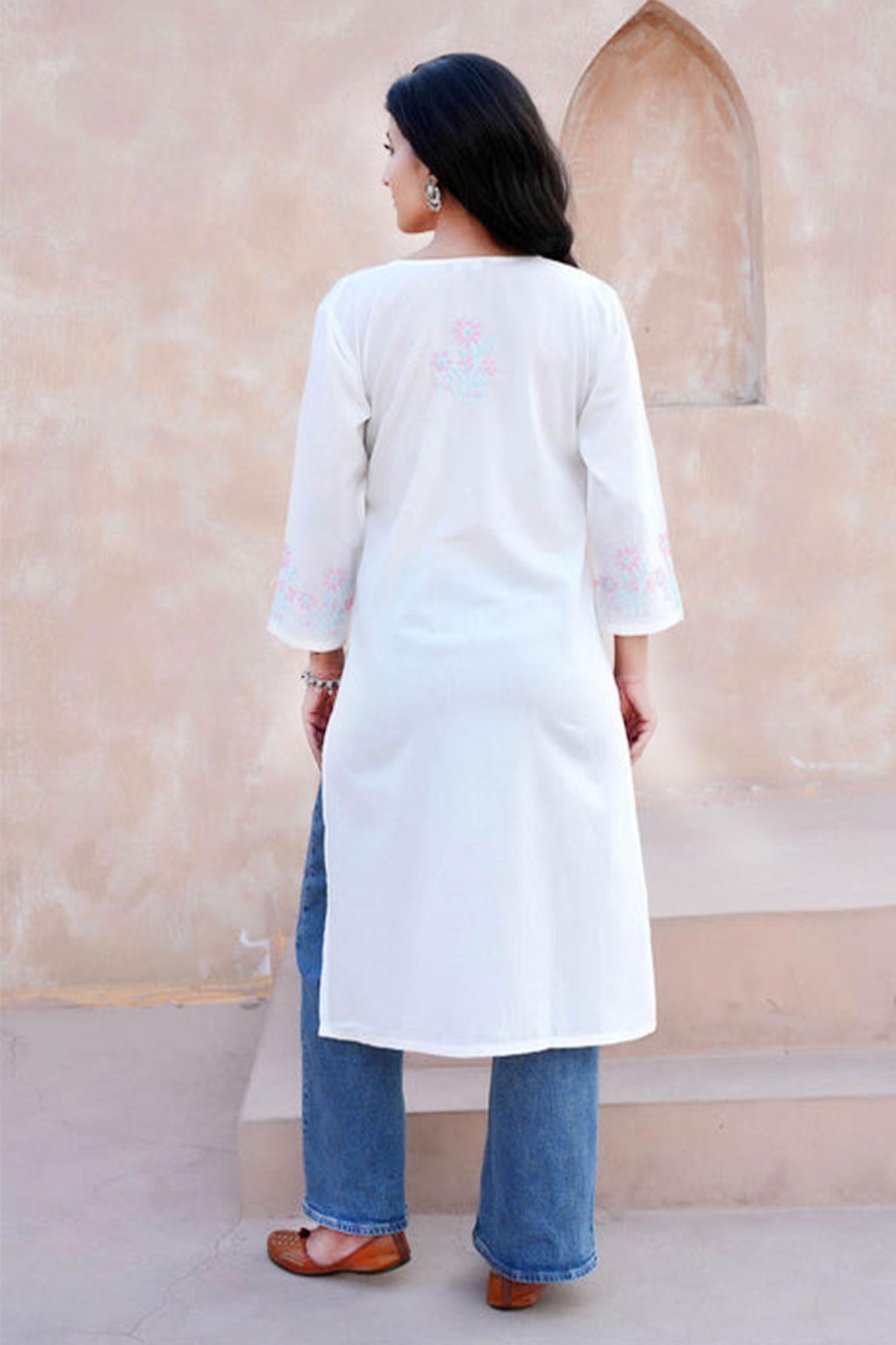 Jivika Pink & Blue Embroidery Chikankari Kurta – White