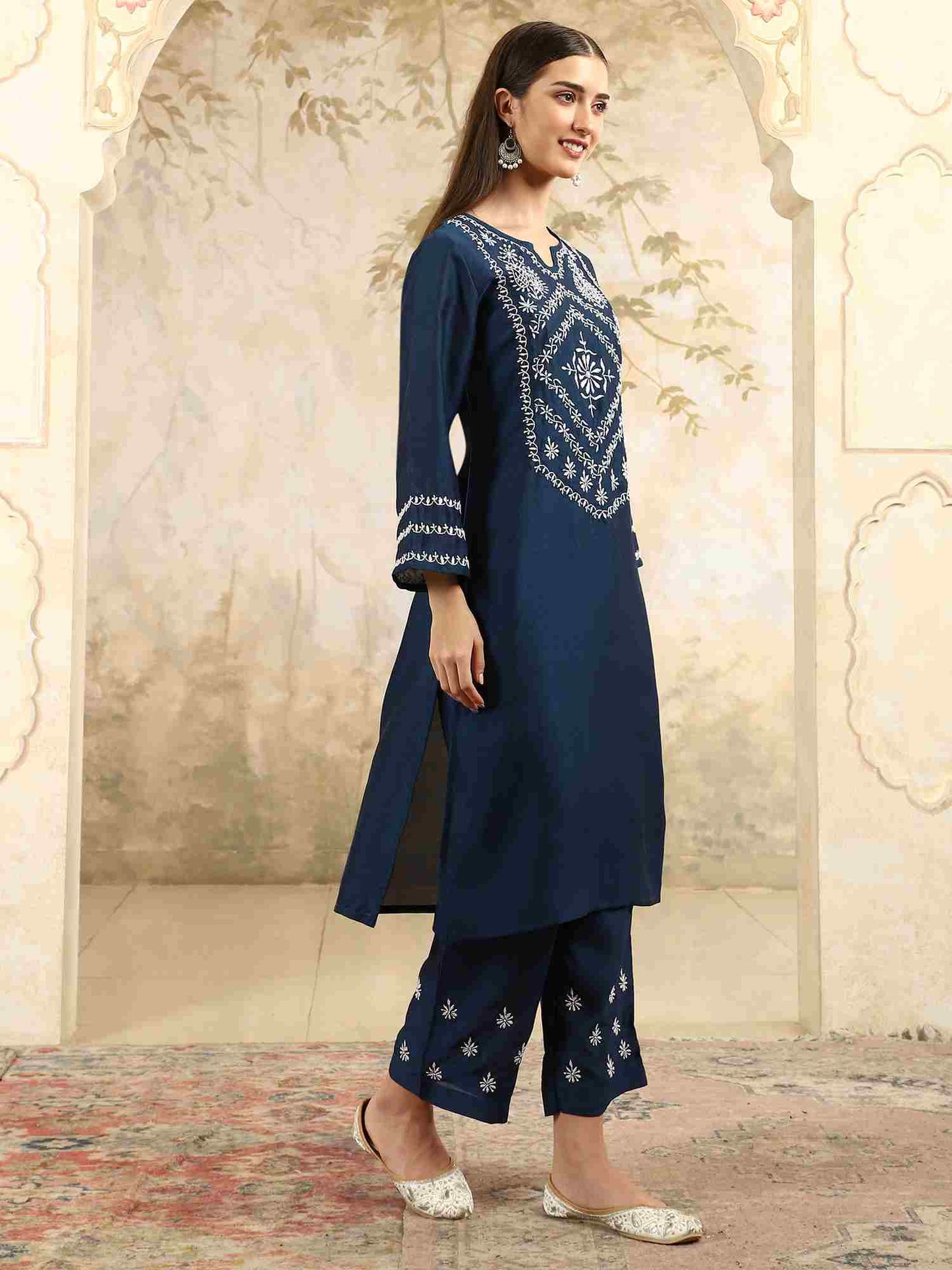 Zainab Blue Chikankari Kurta Set with White Yoke – Notch Neck