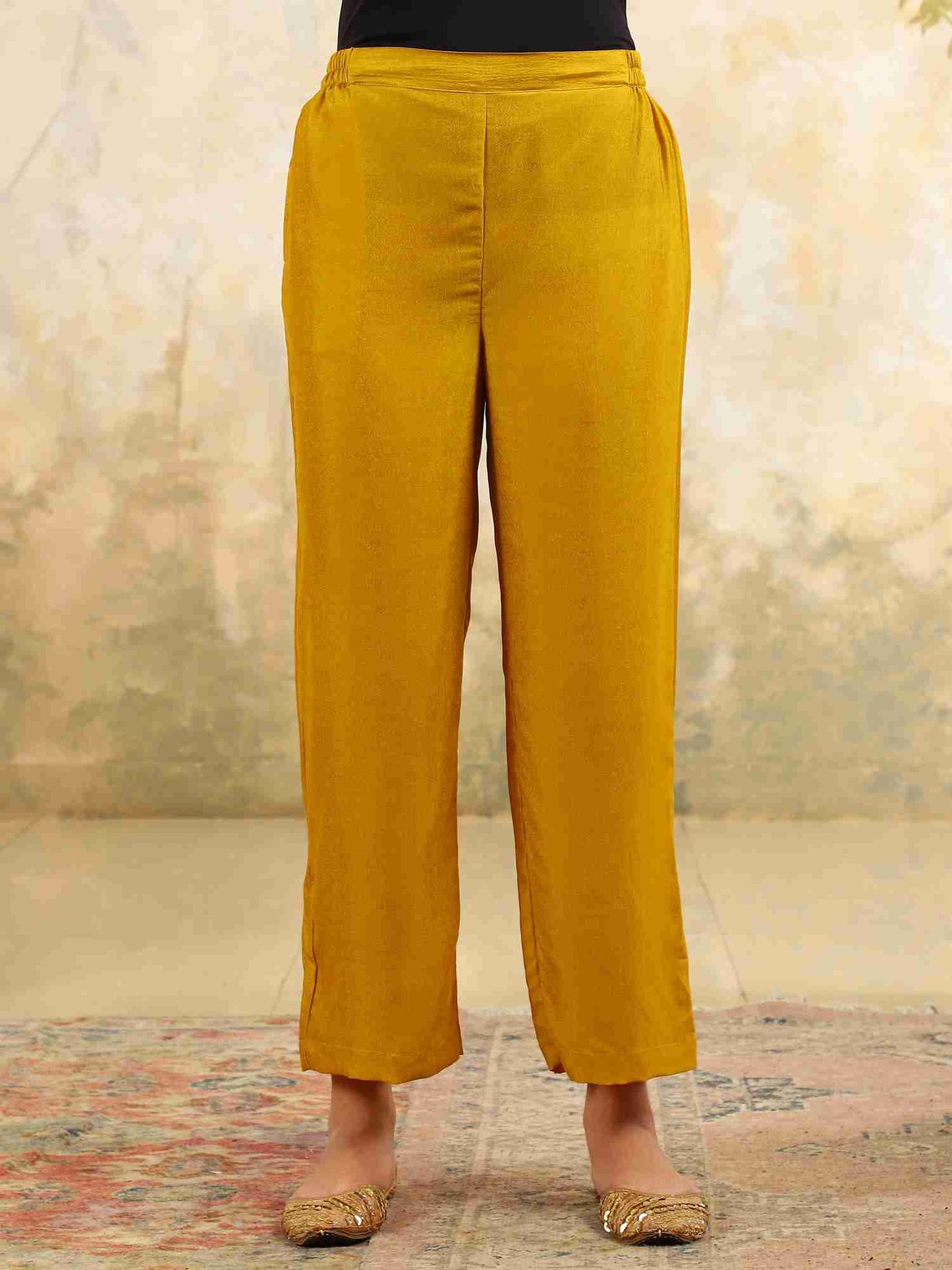 Yamini Yellow Chikankari Kurta Set with Butter Yellow Butta – V Neck