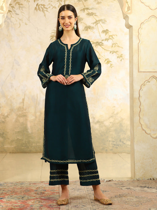 Urvi Green Chikankari Kurta Set with Pear Green Thread – Notch Neck