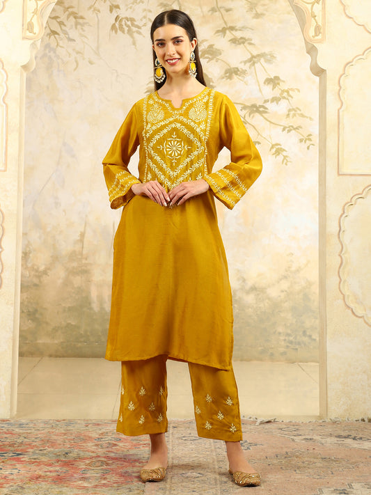Vamiqa Chikankari Kurta Set with Butter Yellow Butta – V Neck