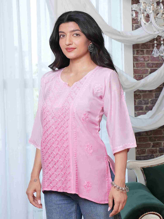 Soha Muslin Chikankari Kurti – Pink Ombre