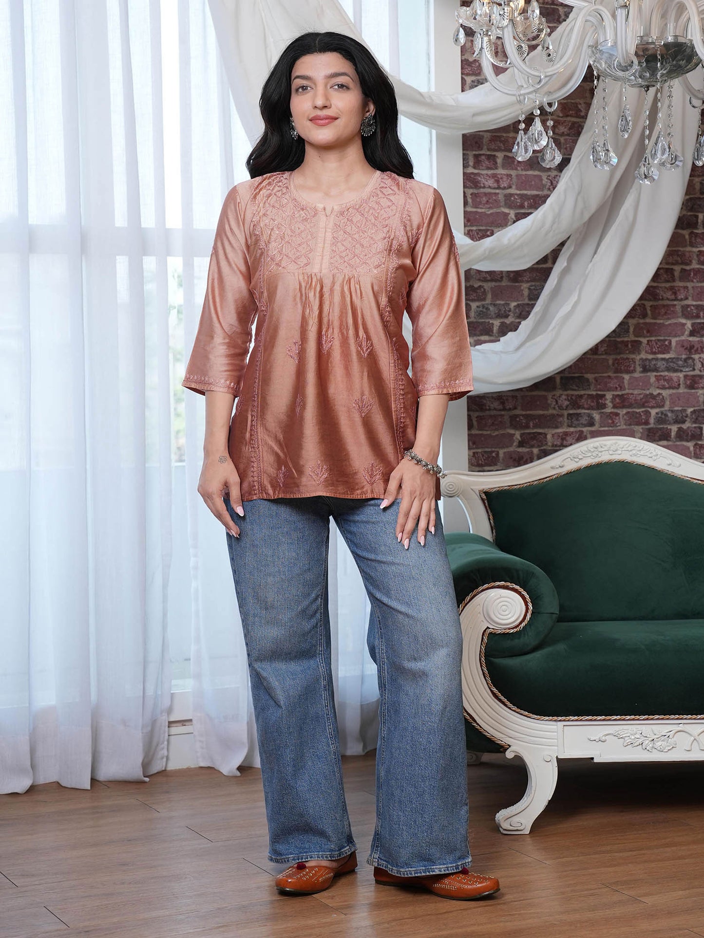 Naira Chanderi Chikankari Kurti – Brown Ombre