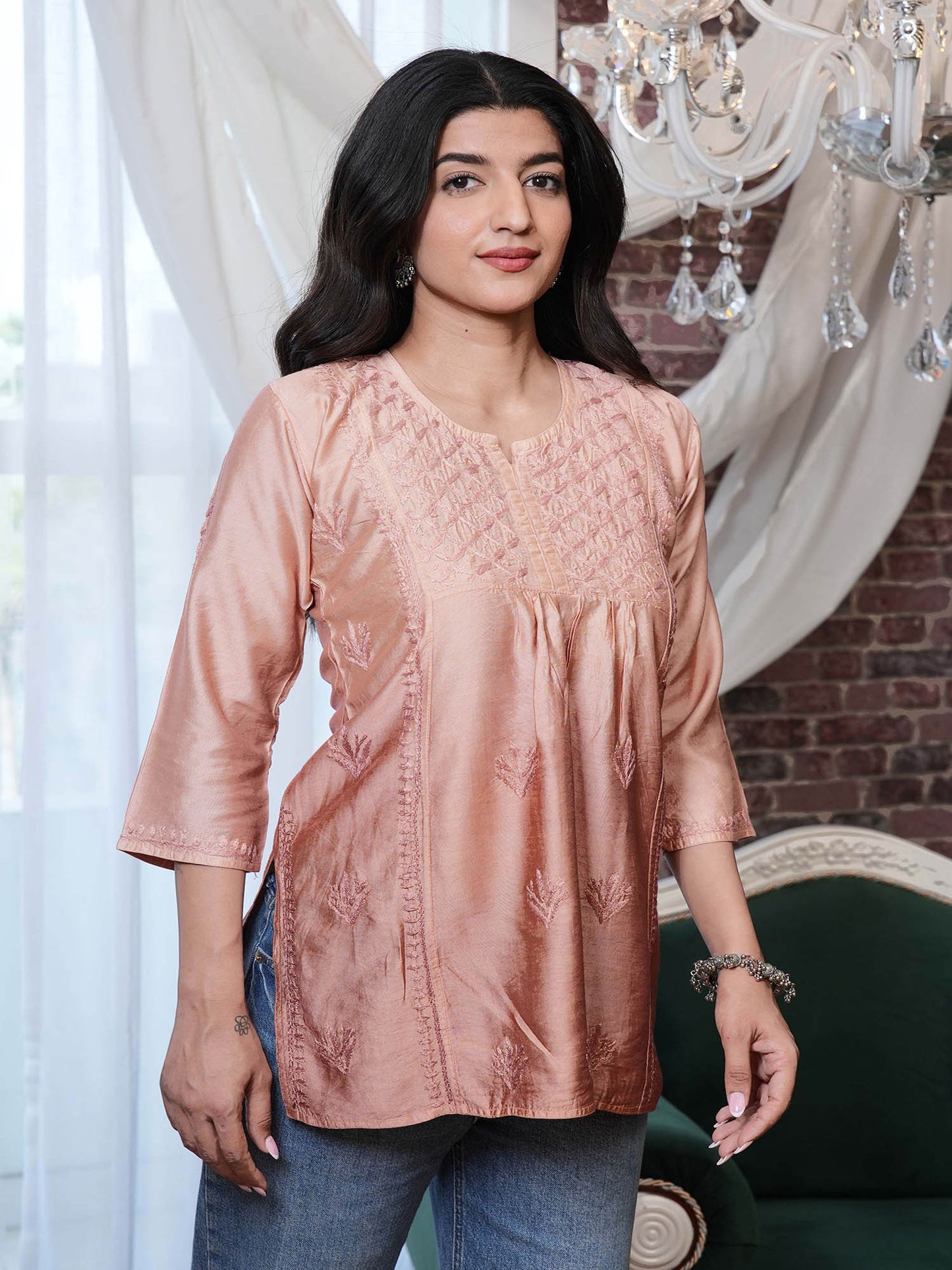 Naira Chanderi Chikankari Kurti – Brown Ombre