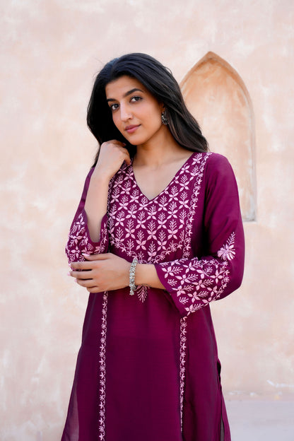sophisticated touch, comfortable kurta set this esemble is both chic and versatile.