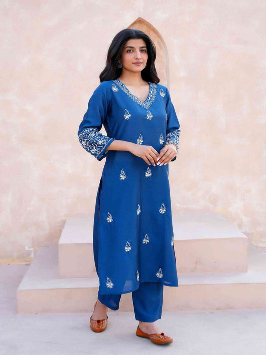 Myra Chikankari Kurta Set with Chikankari Embroidery – V Neck Kurta