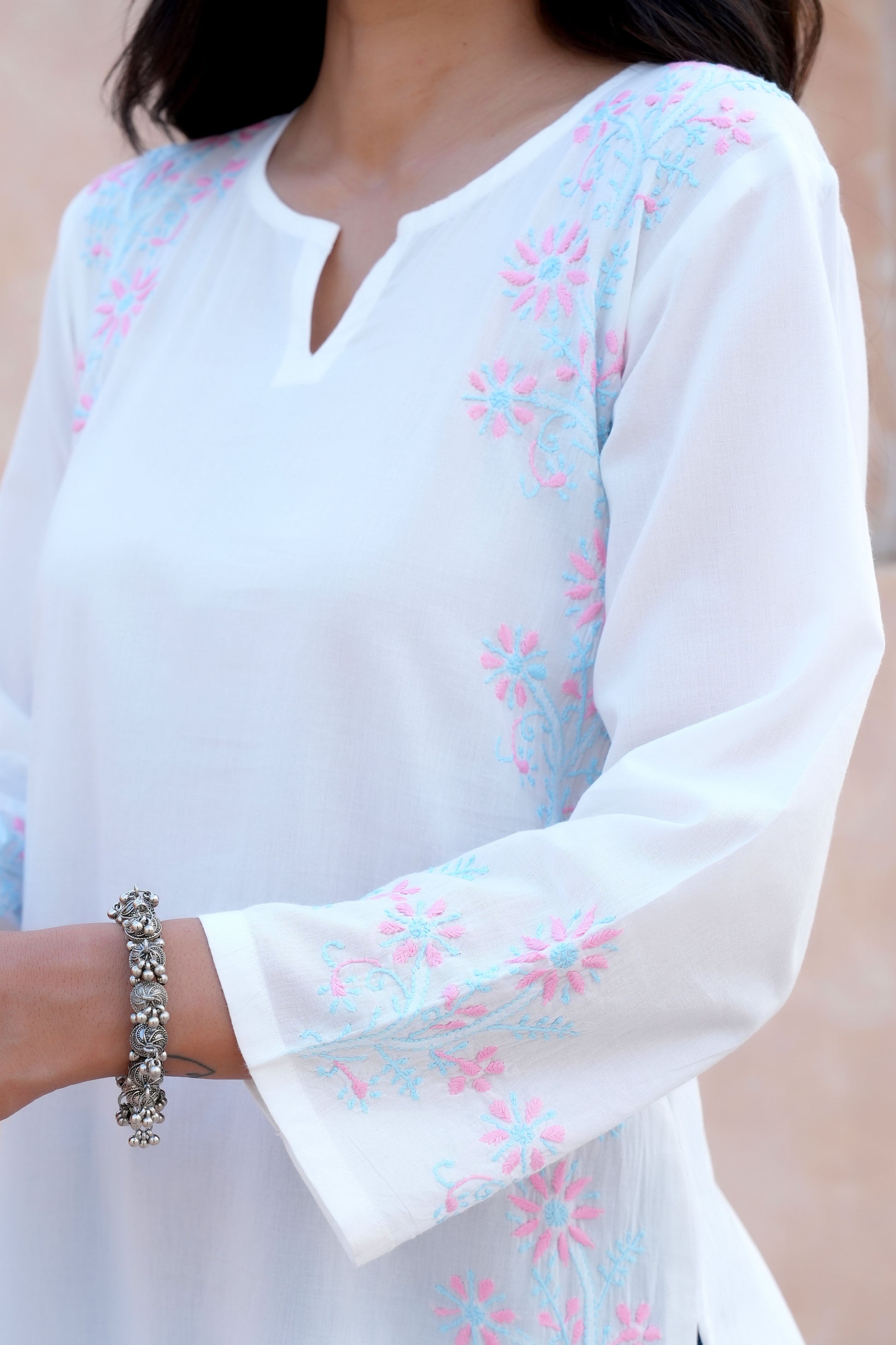 The elegantly embellished white kurta is made from very premium and skin friendly cotton fabric