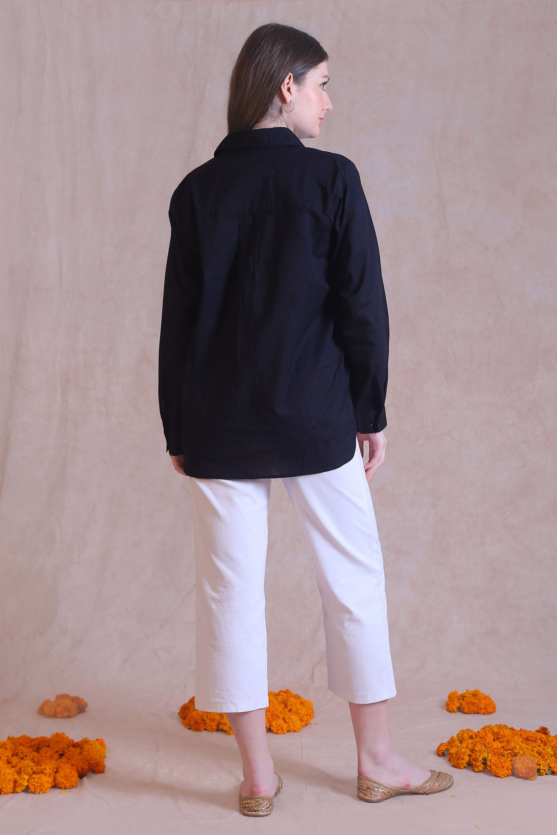 The material gives a sharp, elegant look.