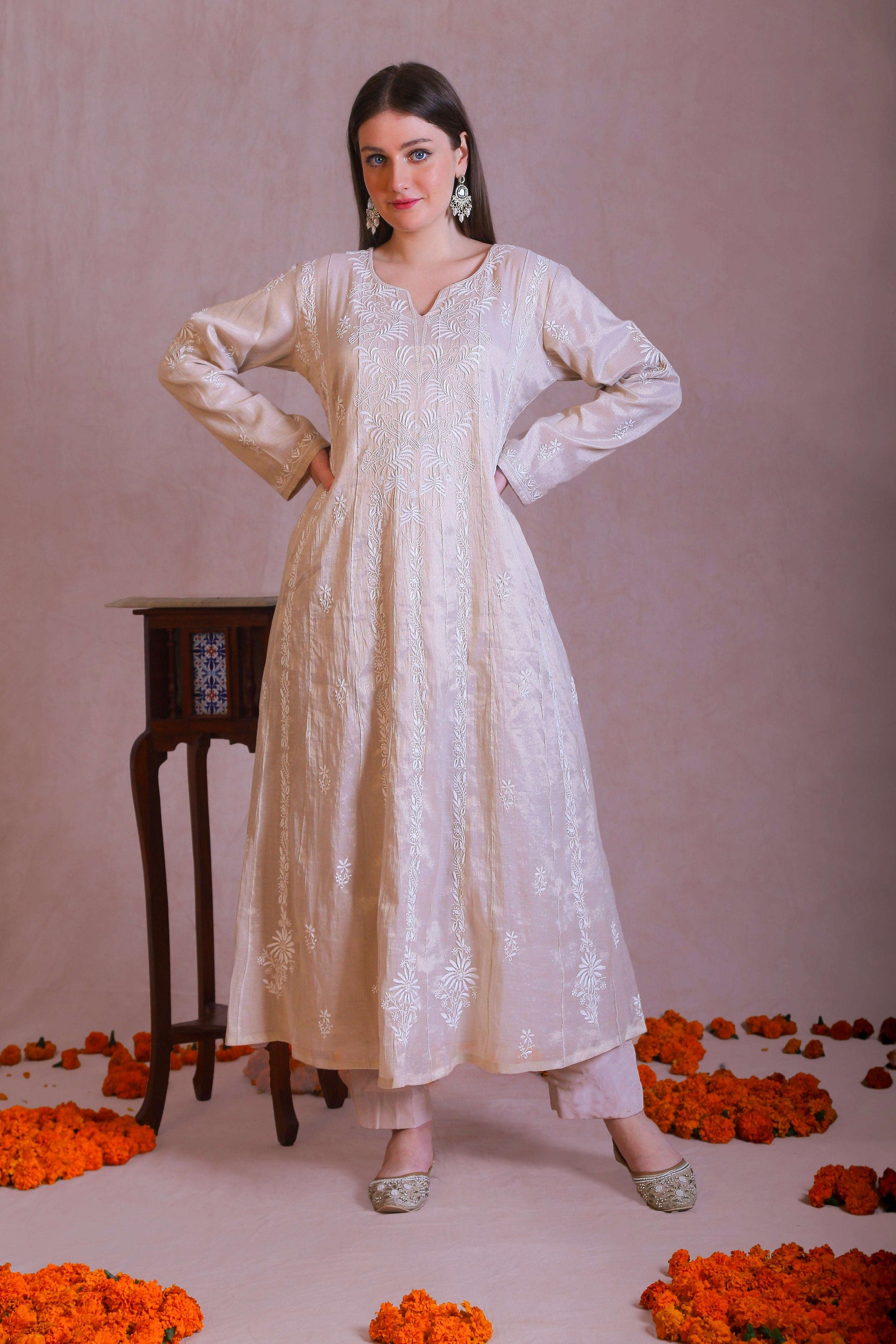 tissue fabric is an elegant addition to a woman’s