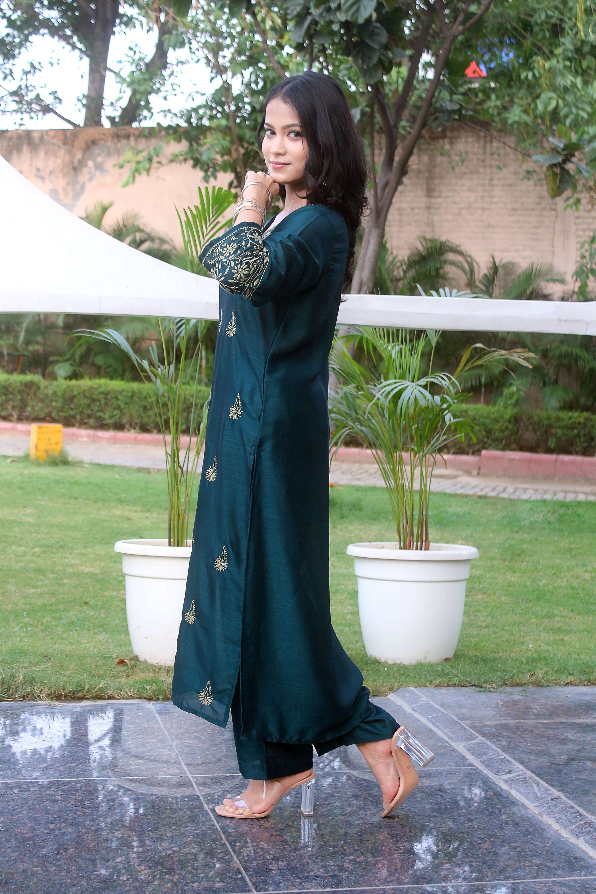 Charmi Emerald Green Chikankari Kurta Set - V Neck