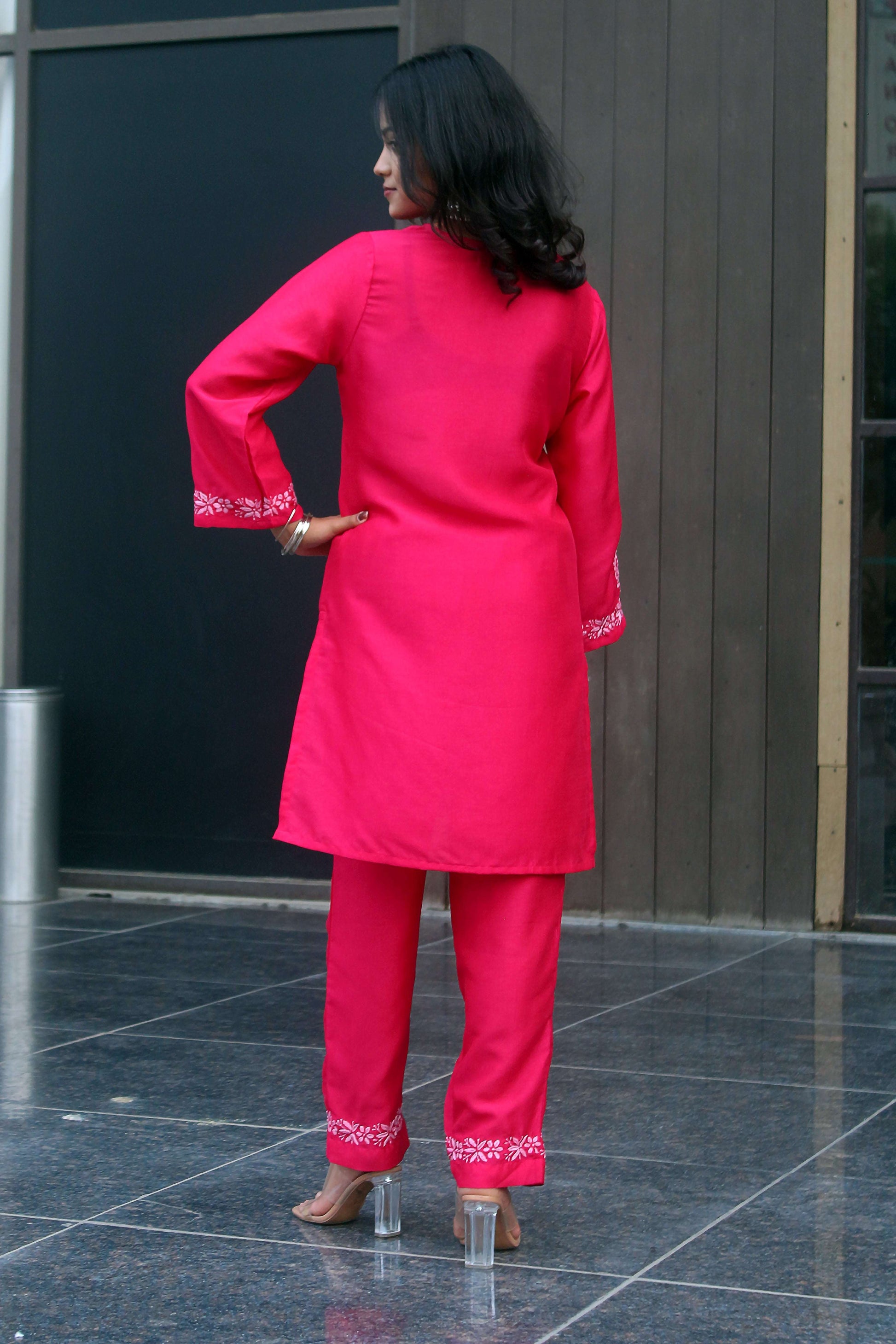 Izma Chikankari Kurta Set with  Pink Embroidery - Notch Neck