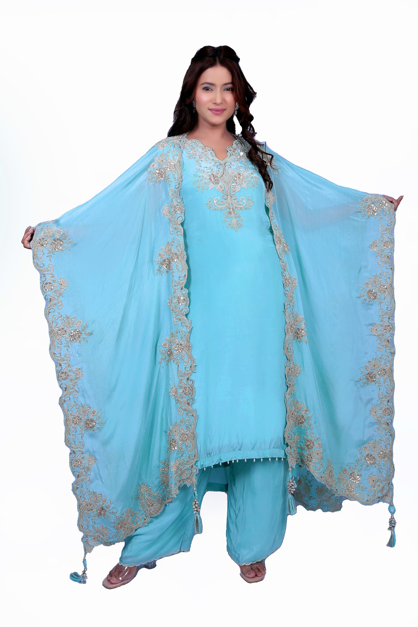 Zardozi Work Cape Set With Embellished Kurta And Bottom Set