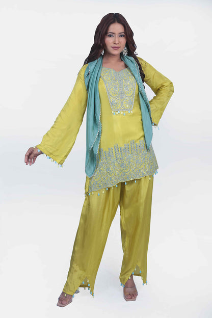 Butter yellow hand-embroidered long-sleeved short kurti and pant set