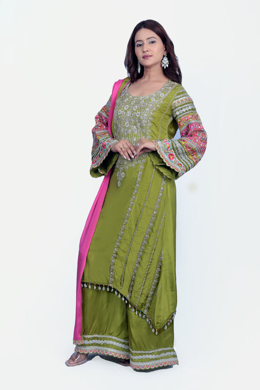 Premium Silk Green Bell Sleeve Kurta Set With Bright Pink Dupatta