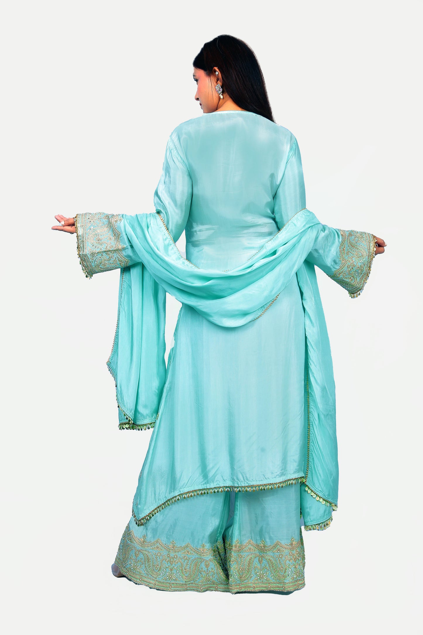 Embellished kurta set with matching potli bag for all wedding occasions.