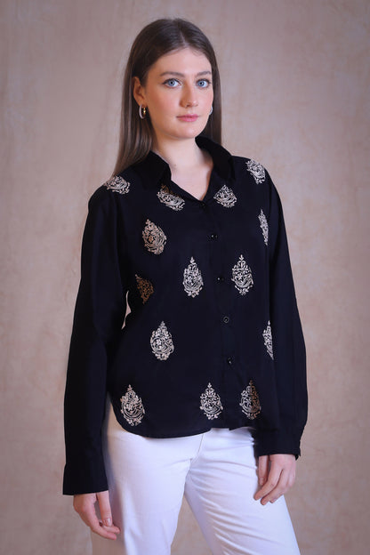 Stay stylised and comfortable in this cotton Chikankari Black shirt.